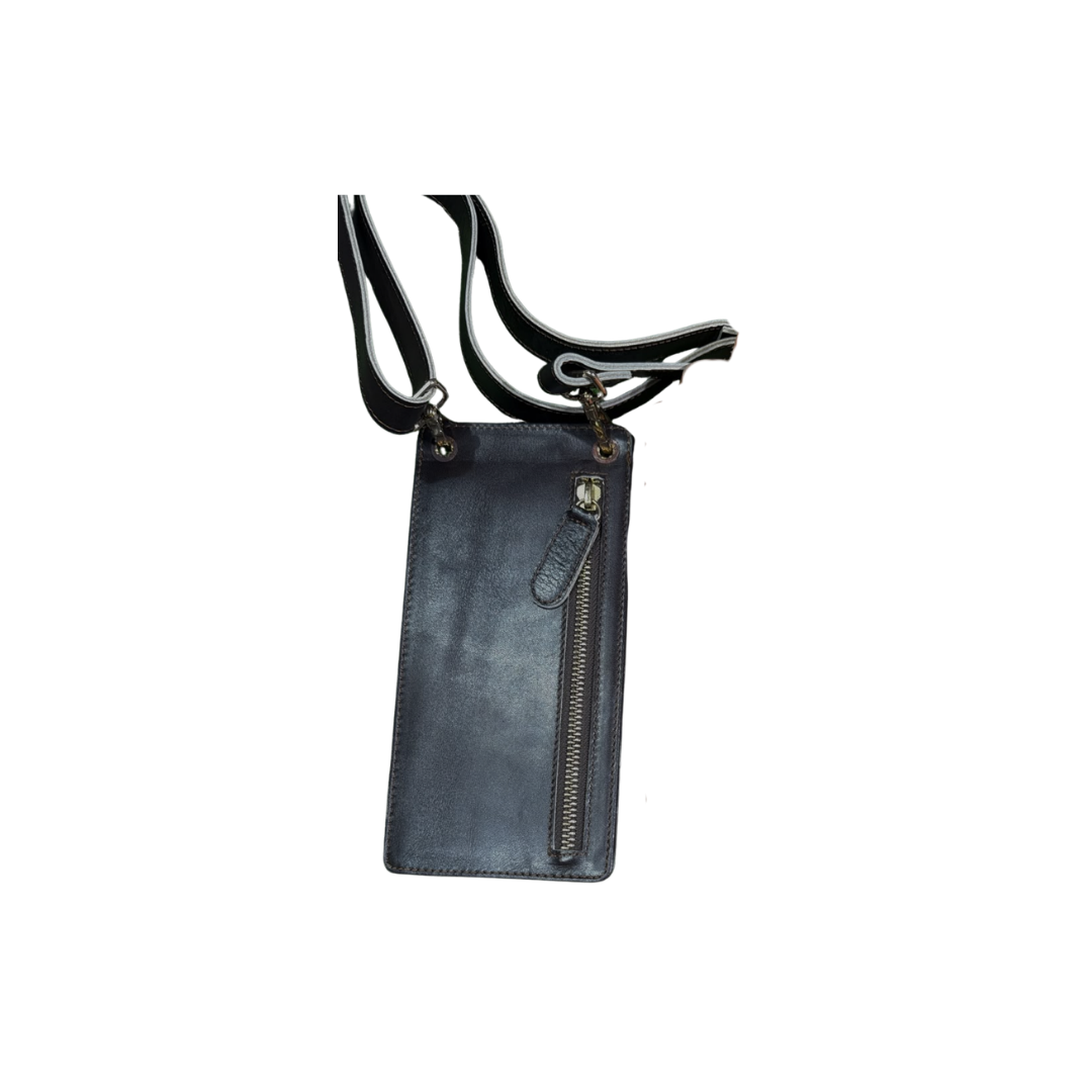 The LB-0802 Crossbody Bag — Black