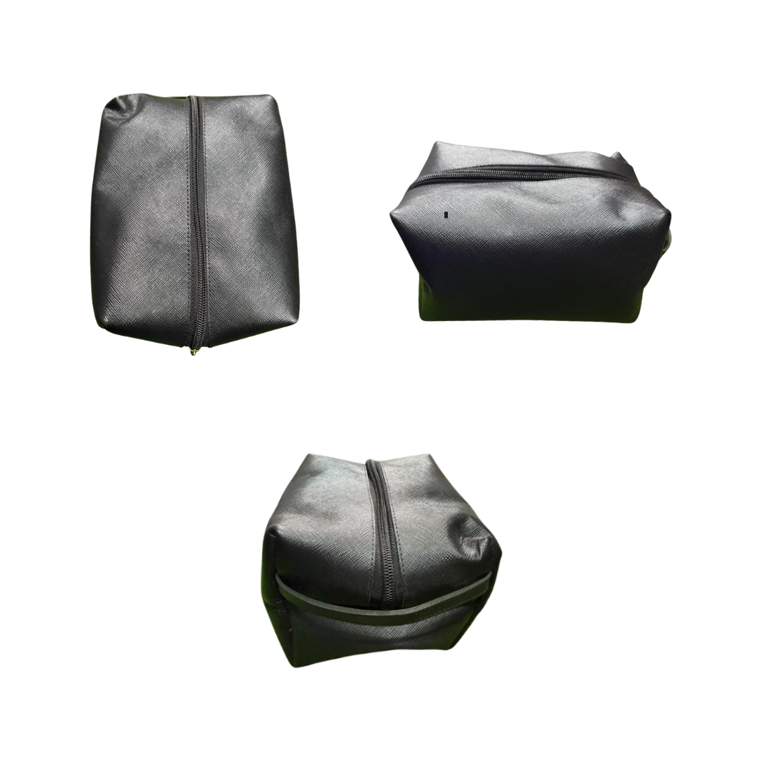 The LB-0941 Toiletry Bag