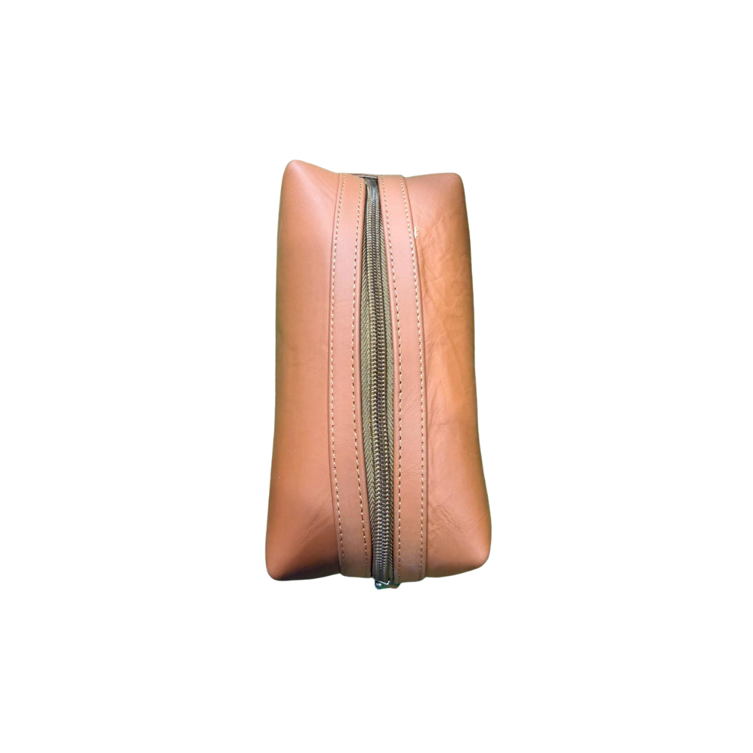 The LB-0942 Toiletry Bag