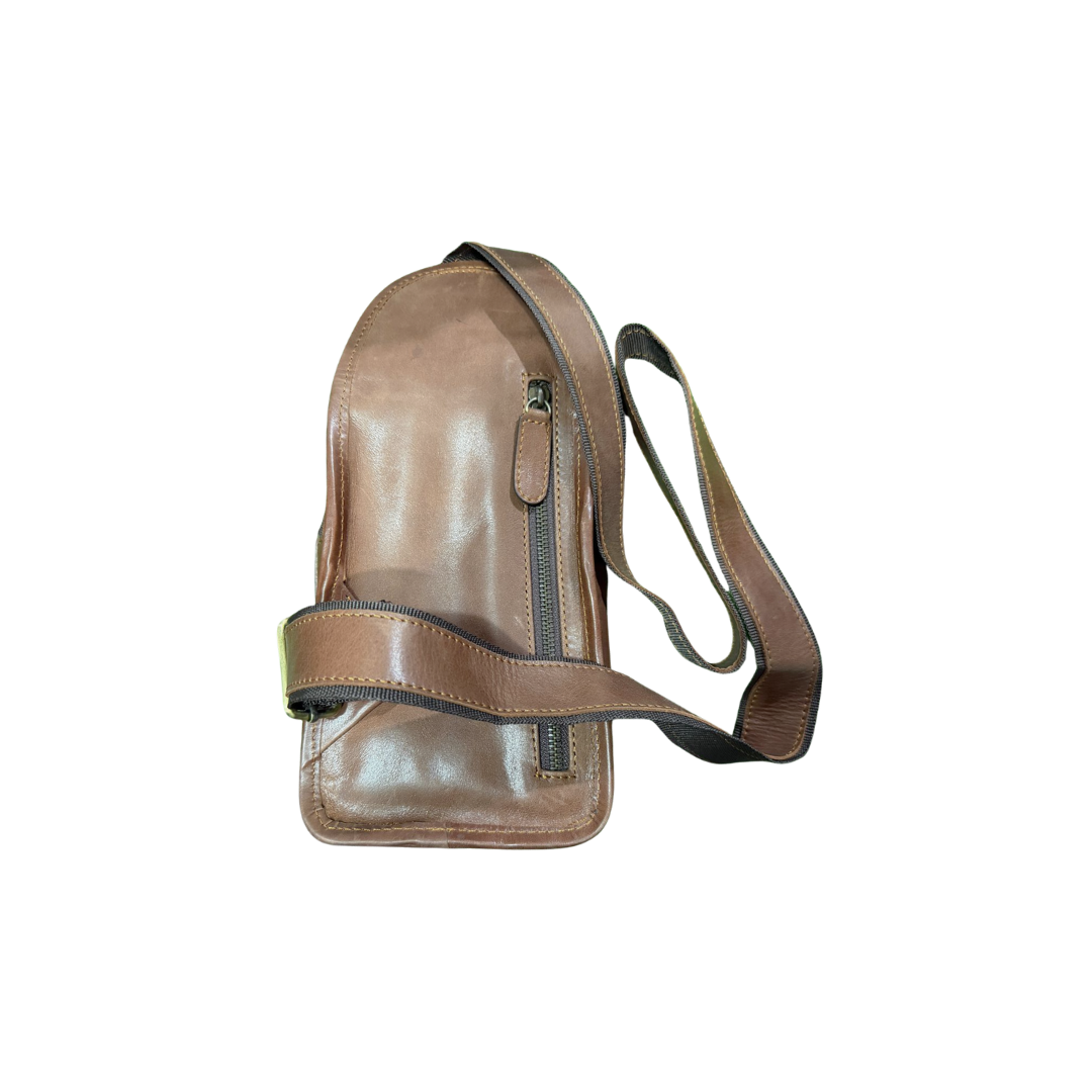 The LB-0901 Waist Bag — Brown