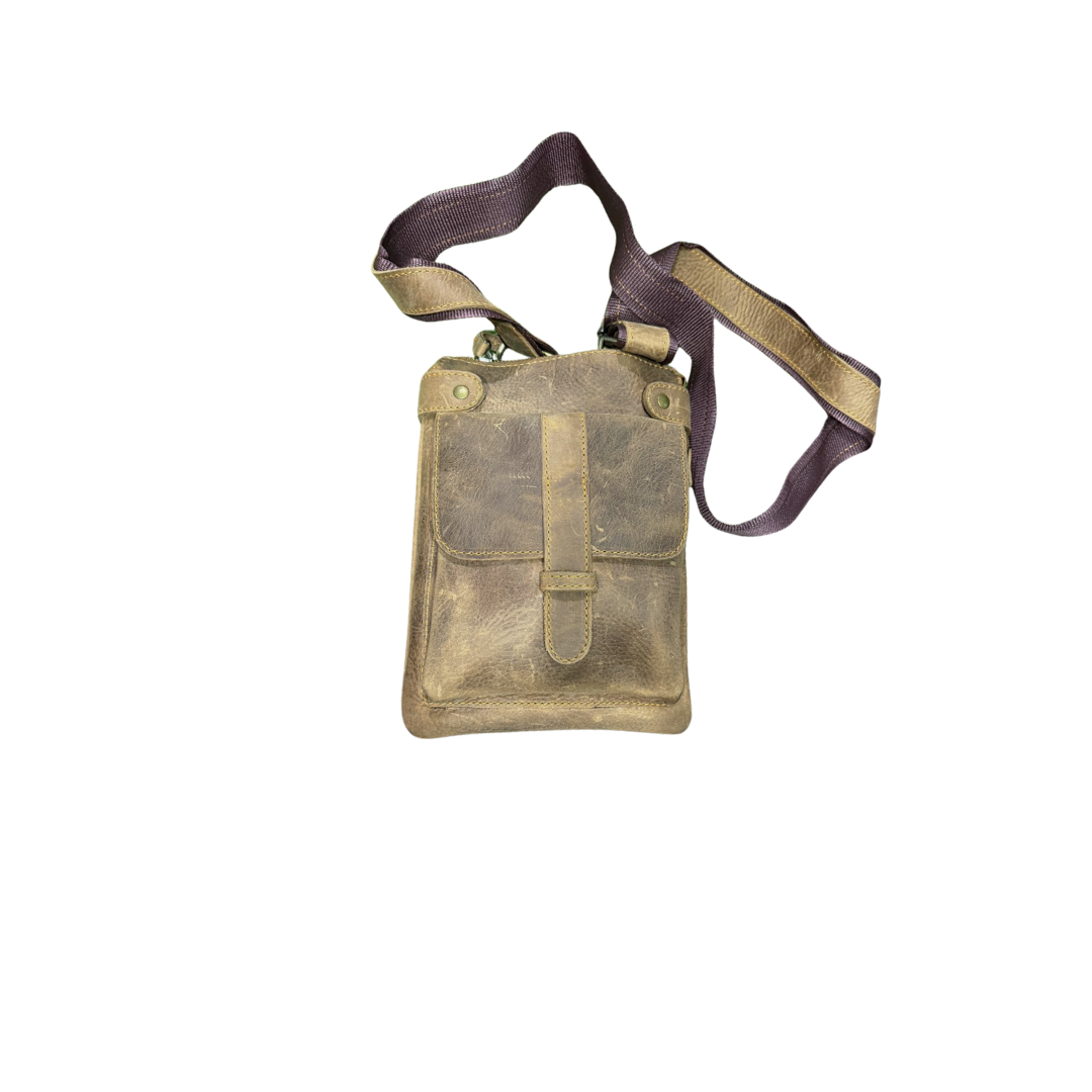 The LB-0830 Crossbody Bag